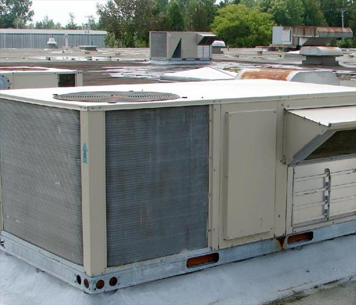 picture of an outdoor hvac system